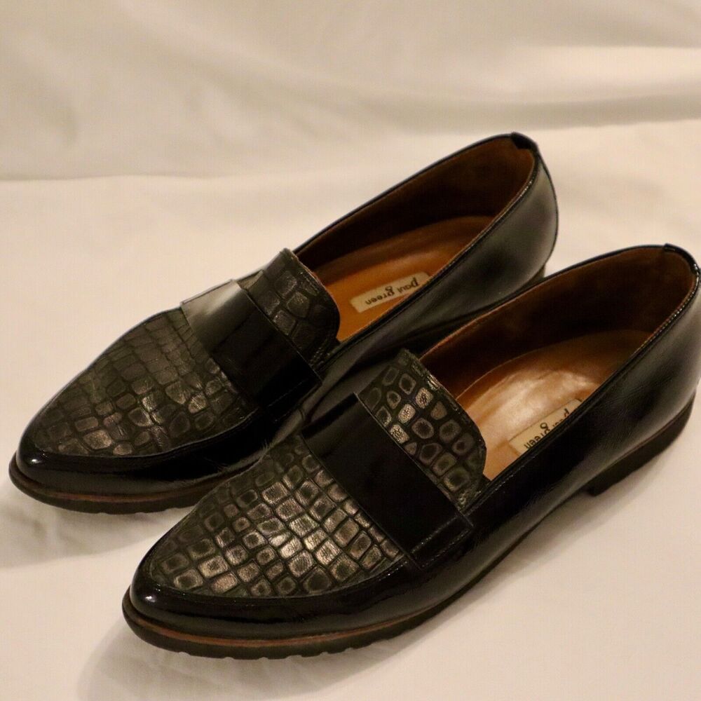 Black Loafers + Crocodile Pattern Top